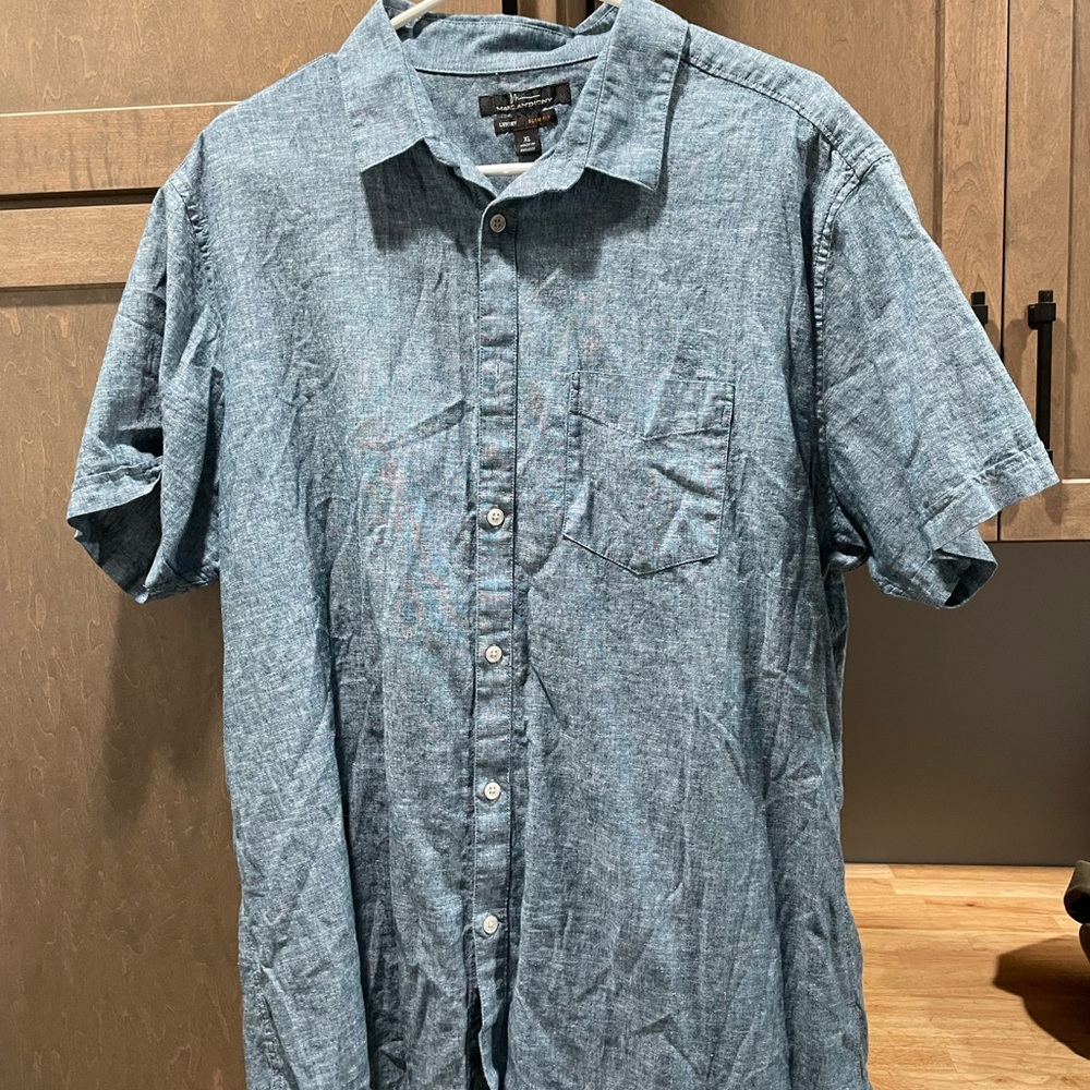 Marc Anthony XL button down shirt